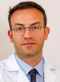 Doctor Alessandro Oliverio - Plastic surgeon in Madrid, Spain