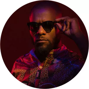 dogena babz wayne - Musical artist