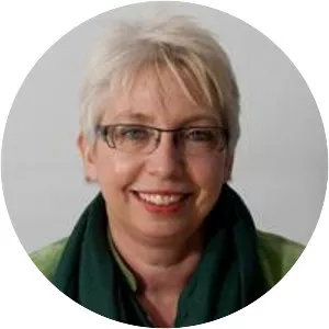 Dolly Verhoeven - Author