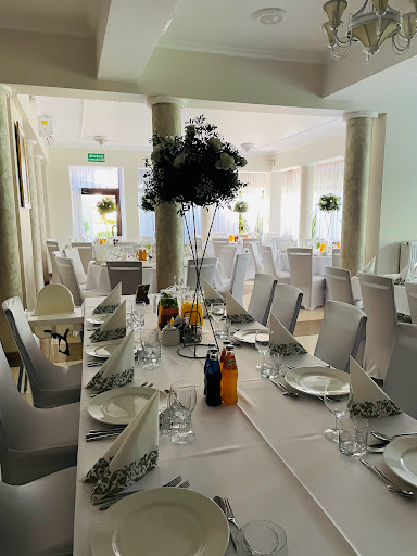 Dom Weselny Podzamcze - Restaurant