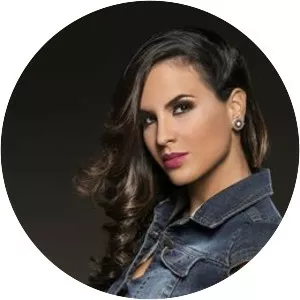 Doménica Saporiti - Fashion model