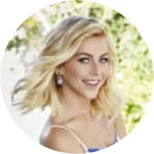 Dominique Weasley - Harry Potter character