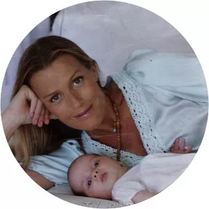 Domino Carmen Flint Wood photograph