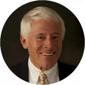 Don Bruns - Novelist