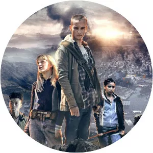 Don't Grow Up - 2015 ‧ Drama/Thriller ‧ 1h 21m