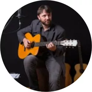 Dónal Clancy - Irish guitarist ‧ Liam Clancy's son