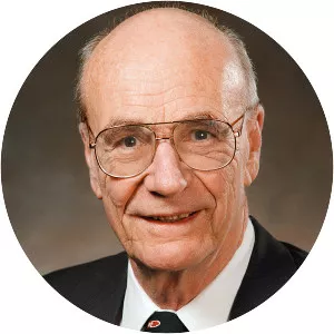 Donald Edward Osterbrock