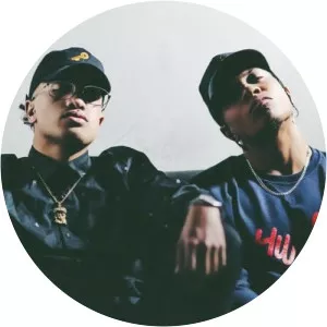 Donell Lewis - Musical artist