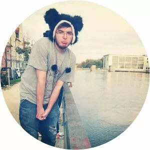 Donetasy - Musical artist