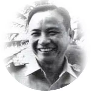 Dong Van Khuyen (Đồng Văn Khuyên)