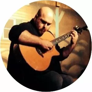 Donovan Raitt - Musical artist