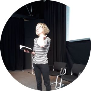 Dora Osborne - Writer