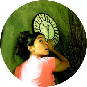 Doriane Fabreg Musician - Singer