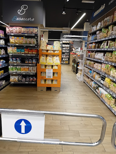 Doro supermercato - Grocery store