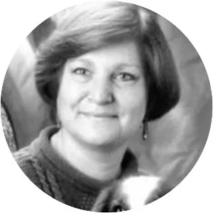 Dorothy Cannell - American writer