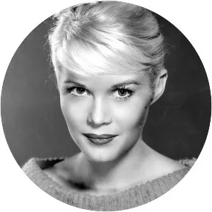 Dorothy Provine