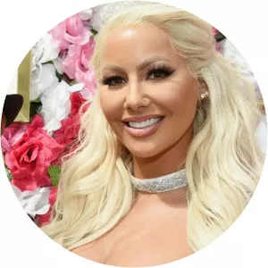 Dorothy Rose photograph