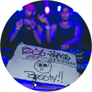 Dos Flakos - Musical artist