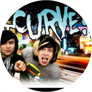 Dot Dot Curve photograph