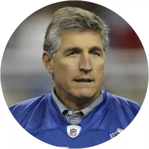 Doug English - American football player