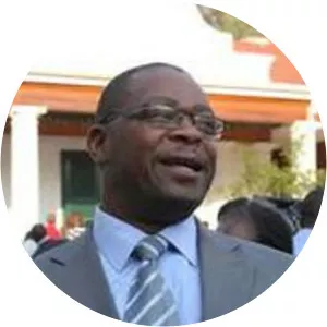 Douglas Mombeshora - Politician