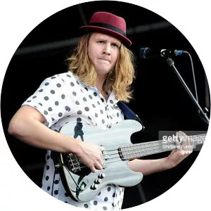 dougy mandagi jonathon aherne