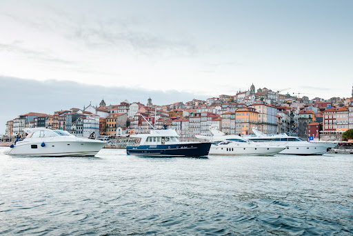 Douro Charter - Yacht Charter Rio Douro