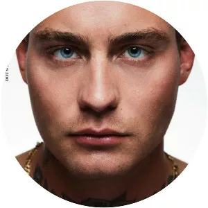 Douwe Bob - Dutch singer-songwriter