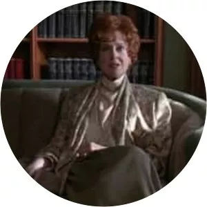 Dr. Greta Pinder-Schloss