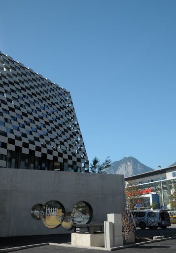 Dr. med. Rudolf Ischia