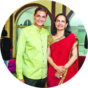 Dr. Neelam Chhillar - Manushi Chhillar's mother