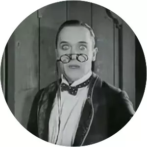 Dr. Pyckle and Mr. Pryde - 1925 ‧ Sci-fi/Indie film ‧ 21 mins