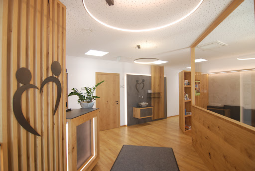 Dr. Ursula Unterrainer-Knoll - Doctor in Kundl, Austria