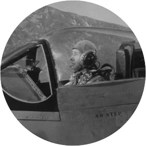 Dragonfly Squadron - 1954 ‧ Drama/Adventure ‧ 1h 23m