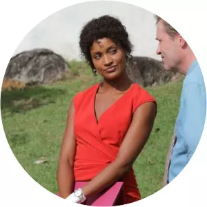 DS Madeleine Dumas - 