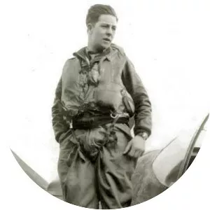 Duane Beeson - American aircraft pilot