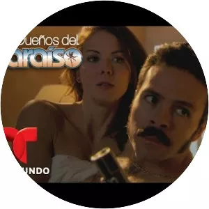 Dueños del paraíso