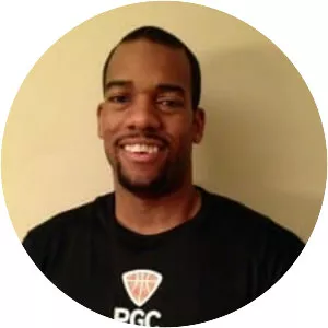 Duez Henderson - Basketball player