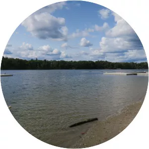 Dug Pond - Body of water in Massachusetts