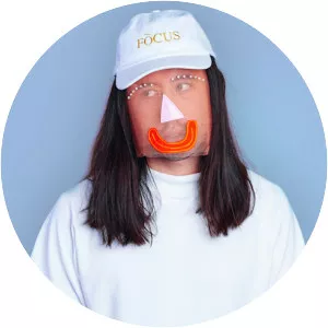 Dugong Jr - Musical artist