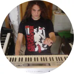 Duje Ivić - Musical artist