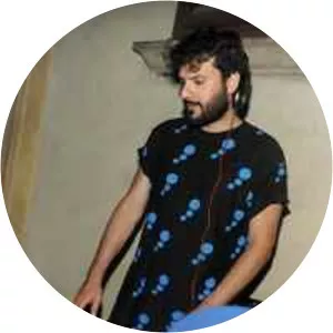 Dumming Dum - Musical artist