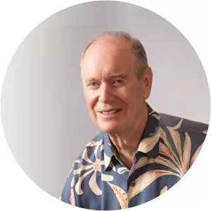 Duncan C Macnaughton - President of Family Dollar