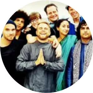 Dunkelbunt - Musical artist