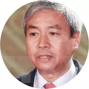 Duong Anh Dien - Politician
