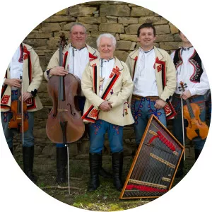 dušan holý musica folklorica