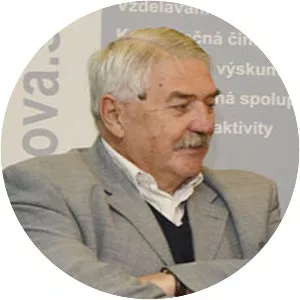 Dušan Kováč - Historian