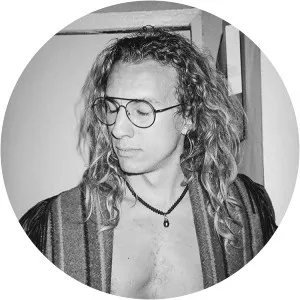 Dylan Meek - Musical artist