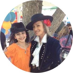 Dylan Patterson An American Girl: Saige Paints the Sky