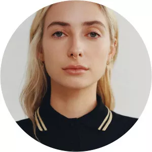 Dylan Weller - Paul Weller's daughter